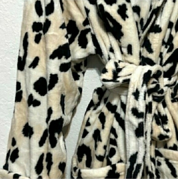 Leopard Robe Soma Luxury Ultra Soft L/XL NWT❤ Retail $84- - Picture 2 of 6
